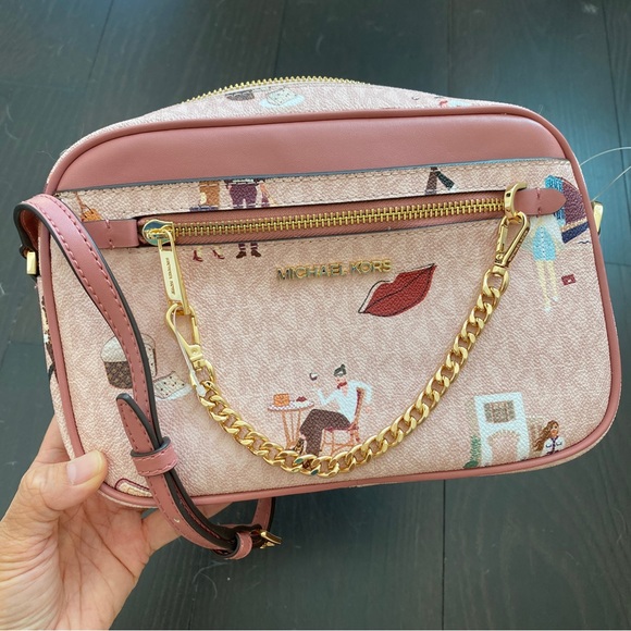 Michael Kors Jet Set EW Zip Chain Crossbody